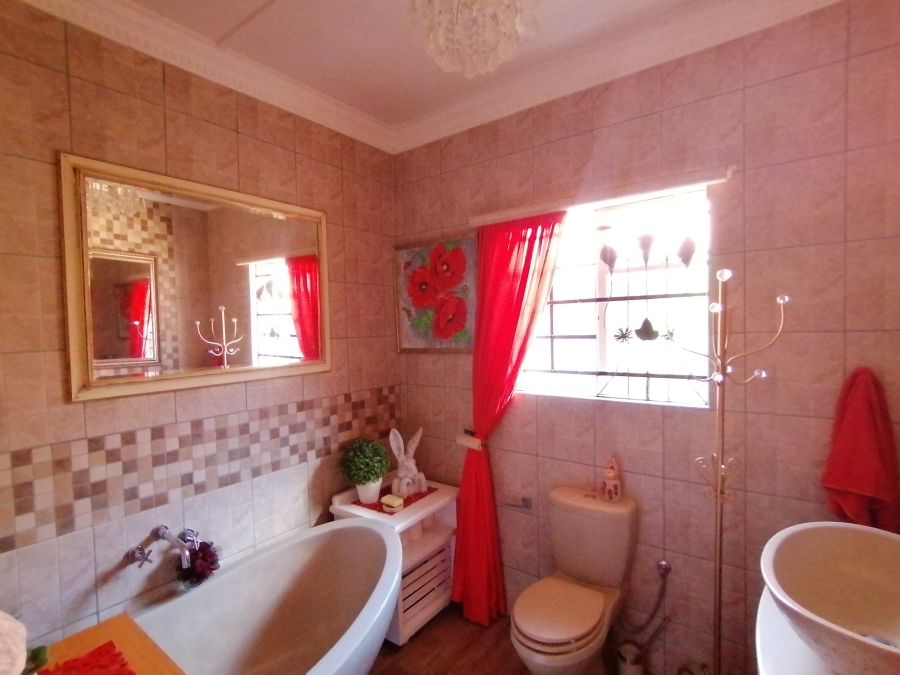 3 Bedroom Property for Sale in Stilfontein Ext 4 North West